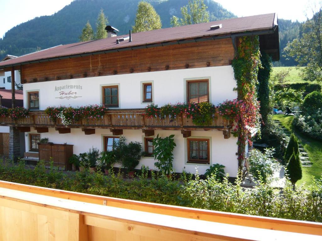 Landhaus Huber Apartment Kirchdorf in Tirol Bagian luar foto